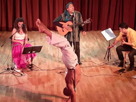 Lince Comunicación Espectáculo de música y baile étnico