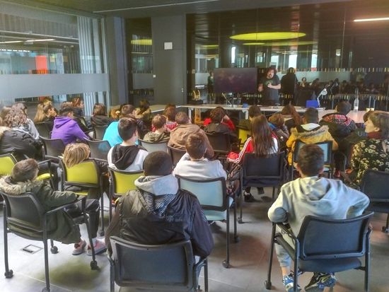 Lince Comunicación Charla a adolescentes